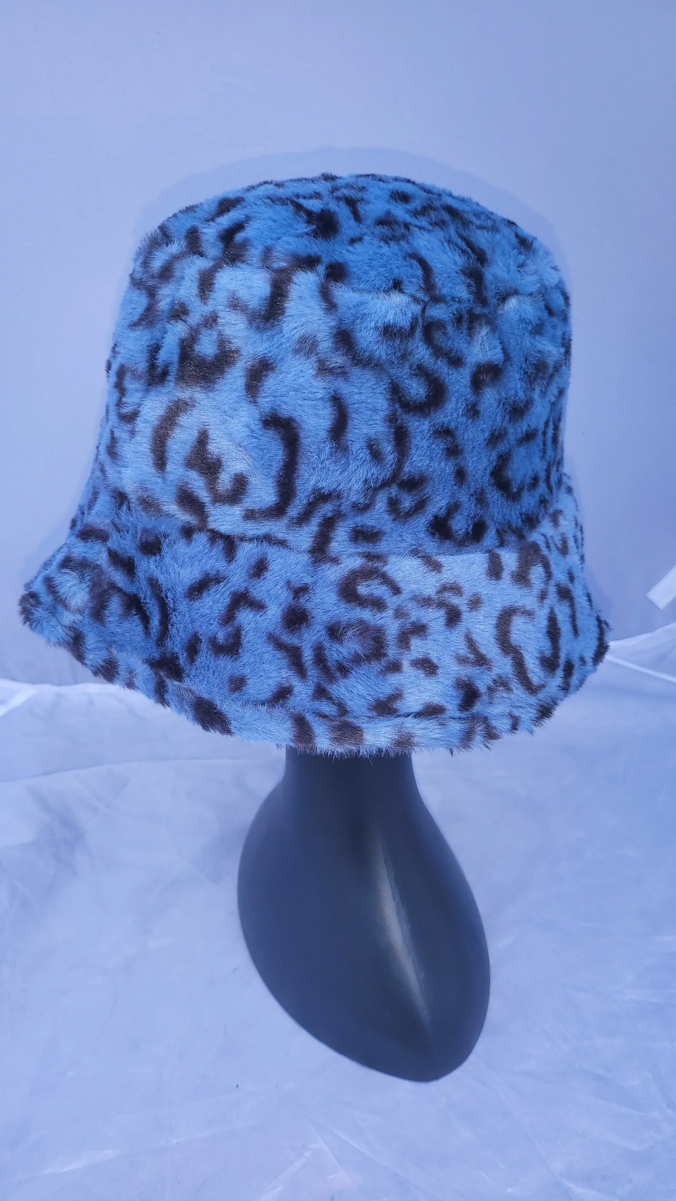 Leopard Print Patterned Fluffy Fleece Lined Bucket Hat For Winter (ADULT & CHILD SIZES)